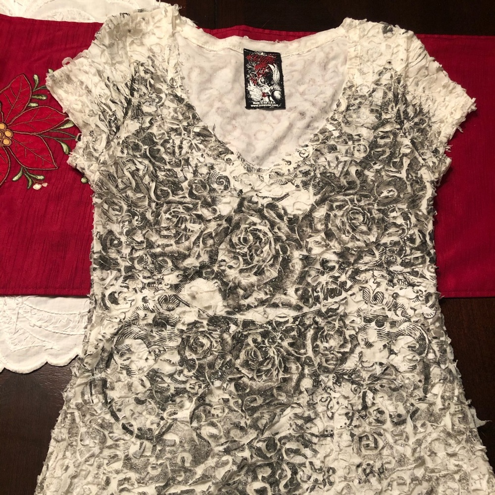 In Vein cute V neck Tshirt with cut outs Size L